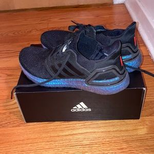Men’s Adidas ultraboost running shoes